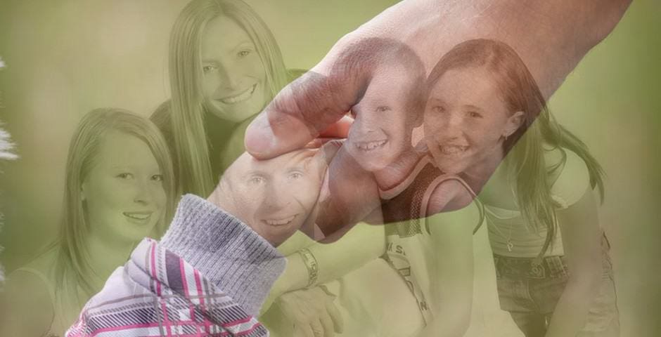 Logo Ancestry&Family